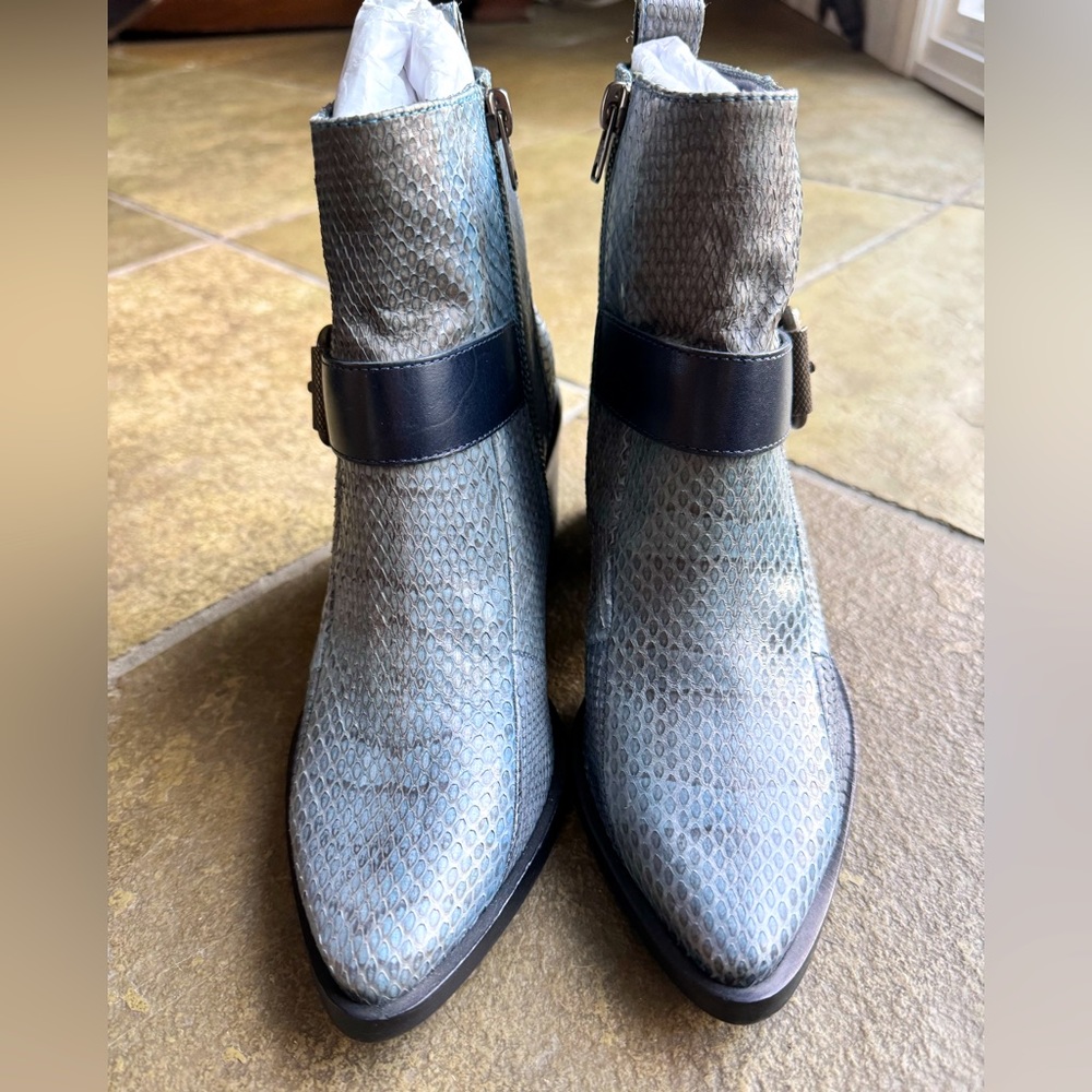 Allsaints Leather Snakeskin Block Heel Blue Boot “Jason” Women’s Eu 38 Us 7
